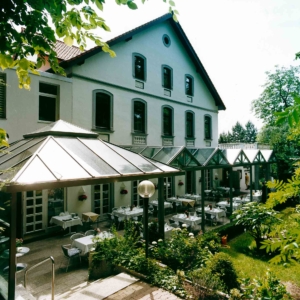 Objekt 770 - Wintergarten schützt Wellnessoase des Hotels Benther Berg in Hannover